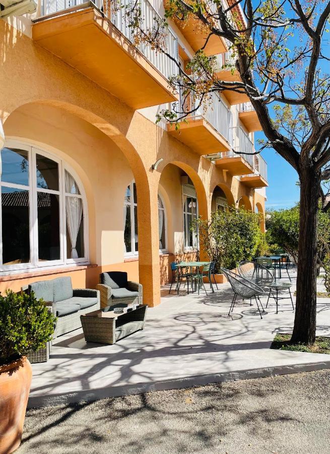 Hotel Les Arbousiers Calvi  Zewnętrze zdjęcie