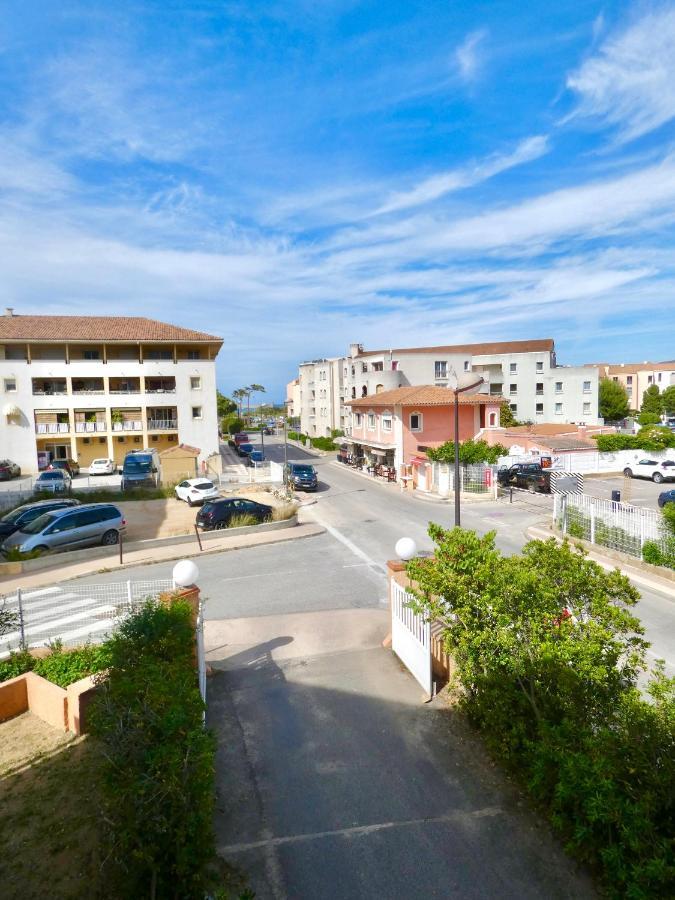 Hotel Les Arbousiers Calvi  Zewnętrze zdjęcie