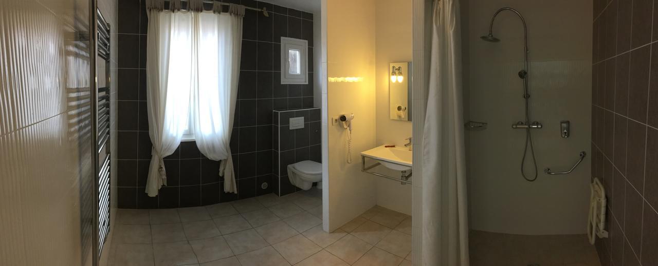 Hotel Les Arbousiers Calvi  Zewnętrze zdjęcie